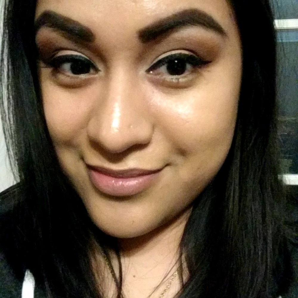 Meet your Posher, Rocio